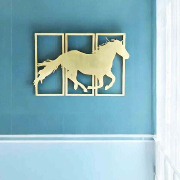 Trotting horse Metal Wall art